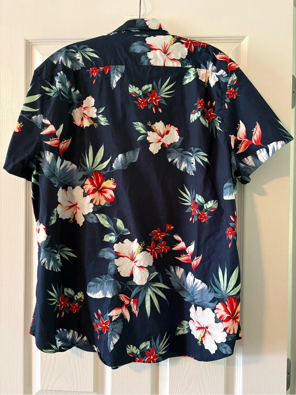 Slim Fit Hawaiian Shirt